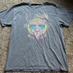 Def Leopard oversize t shirt size L women's